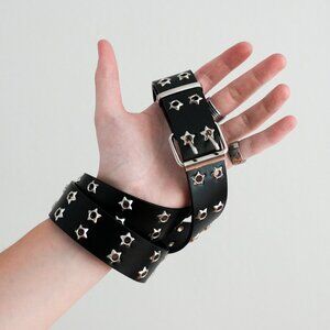 y2k star grommet black double hole belt — punk scene emo style